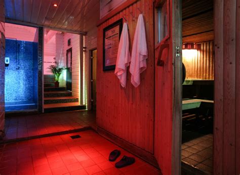 dundee gay sauna|Dundee Gay Saunas and Bathhouses Guide 2025